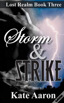 Capa do artigo Storm & Strike (Lost Realm, #3)