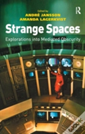 Capa do artigo Strange Spaces
