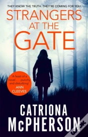 Capa do artigo Strangers At The Gate