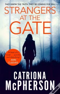 Capa do artigo Strangers At The Gate