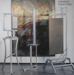 Capa do artigo Strategic Structures - Vinil