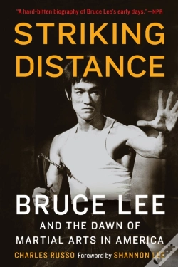 Capa do artigo Striking Distance