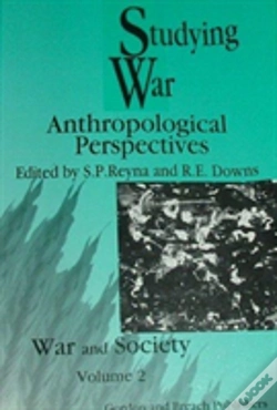 Capa do artigo Studying War