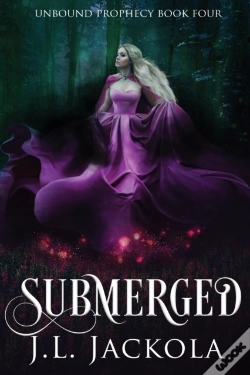 Capa do artigo Submerged