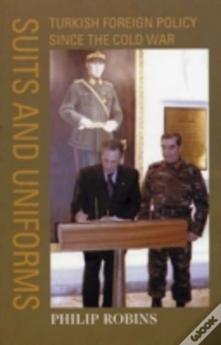 Capa do artigo Suits And Uniforms