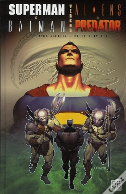 Capa do artigo Superman Predator Vs Batman Aliens