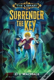 Capa do artigo Surrender The Key (The Library Book 1)