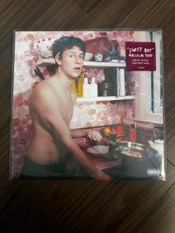 Capa do artigo Sweet Boy - Vinil