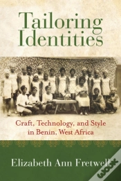 Capa do artigo Tailoring Identities
