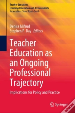 Capa do artigo Teacher Education As An Ongoing Professional Trajectory