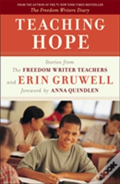 Capa do artigo Teaching Hope