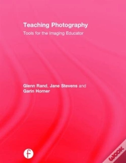 Capa do artigo Teaching Photography