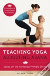Capa do artigo Teaching Yoga, Adjusting Asana