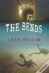 The Bends (The Woods Hole Mysteries Book 3)