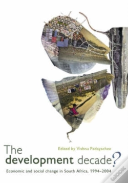 Capa do artigo The Development Decade?