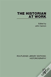 Capa do artigo The Historian At Work