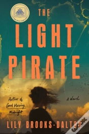 Capa do artigo The Light Pirate