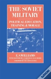 Capa do artigo The Soviet Military
