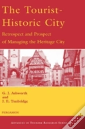 Capa do artigo The Tourist-Historic City