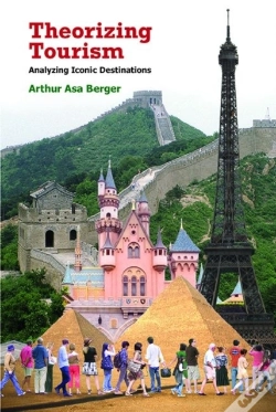 Capa do artigo Theorizing Tourism