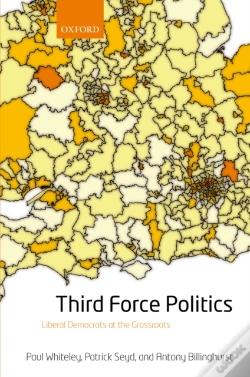 Capa do artigo Third Force Politics