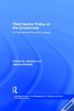 Capa do artigo Third Sector Policy At The Crossroads