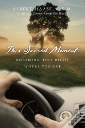 Capa do artigo This Sacred Moment