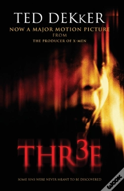 Capa do artigo Three