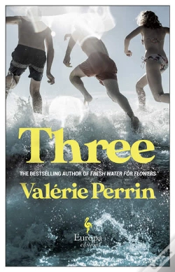 Capa do artigo Three