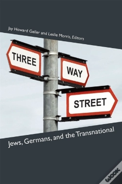 Capa do artigo Three-Way Street
