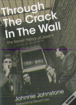 Capa do artigo Through The Crack In The Wall