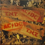 Capa do artigo T.N.T. - Vinil