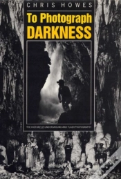 Capa do artigo To Photograph Darkness