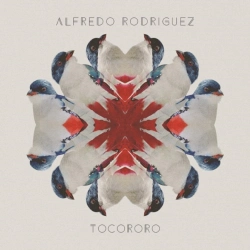 Capa do artigo Tocororo - CD