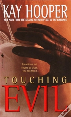 Capa do artigo Touching Evil