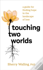 Capa do artigo Touching Two Worlds