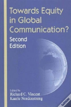 Capa do artigo Towards Equity In Global Communication?