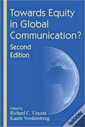Capa do artigo Towards Equity In Global Communication?
