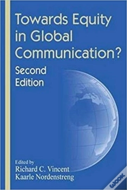 Capa do artigo Towards Equity In Global Communication?