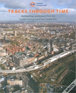 Capa do artigo Tracks Through Time