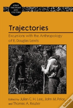 Capa do artigo Trajectories
