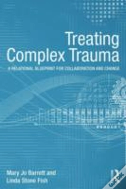 Capa do artigo Treating Complex Trauma