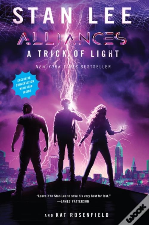 Trick Of Light de Kat Rosenfield e Stan Lee - Livro - WOOK