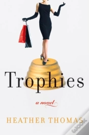 Capa do artigo Trophies