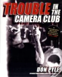 Capa do artigo Trouble In The Camera Club