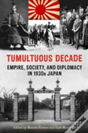 Capa do artigo Tumultuous Decade
