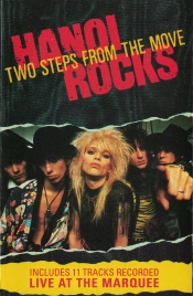 Capa do artigo Two Steps From The Move - Cassete