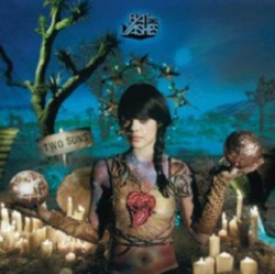 Capa do artigo Two Suns - CD