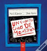Un Cuarto Cheo De Monstros