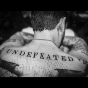 Capa do artigo Undefeated - CD